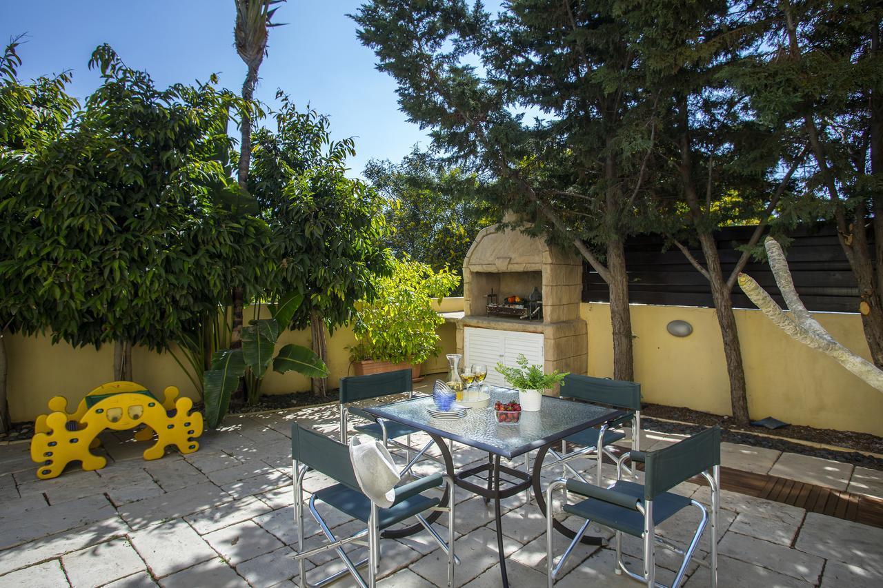 Ayia Napa Tropical Beach Villa エクステリア 写真